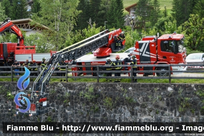 Scania P320
Vigili del Fuoco
Unione Distrettuale di Fassa
Assegnata al corpo di Pozza di Fassa (TN)
Allestimento Rosenbauer
VF 4W5 TN
Parole chiave: Scania P320 VF4W5TN