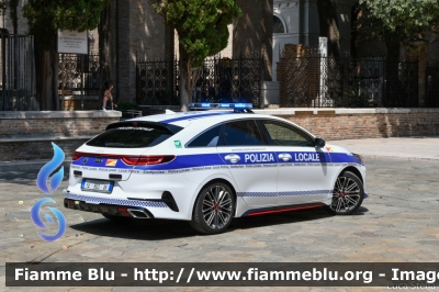 Kia ProCeed
Polizia Locale Ravenna
Nucleo Pronto Intervento
Allestimento Bertazzoni
RAVENNA 36
POLIZIA LOCALE YA 860 AK
Parole chiave: Kia ProCeed POLIZIALOCALEYA860AK