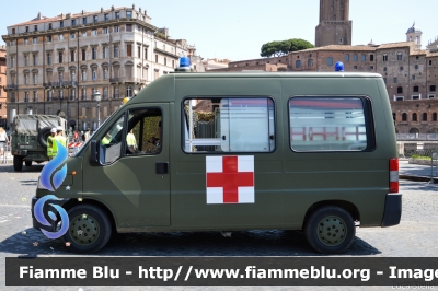 Fiat Ducato II serie
Esercito Italiano
Sanità Militare
EI AX 697
Parole chiave: Fiat Ducato_IIserie Ambulanza EIAX697 Festa_della_Repubblica_2015