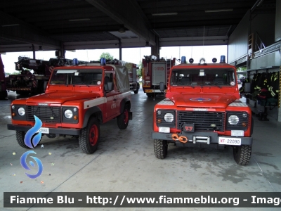 Land Rover Defender 130
Vigili del Fuoco
Comando Provinciale di Ferrara
Prima fornitura regione Emilia Romagna
VF 22090
Parole chiave: Land-Rover Defender_130 VF22090 Defender_90 VF23866