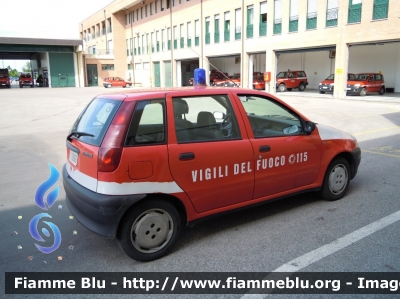 Fiat Punto I Serie
Vigili del Fuoco
Comando Provinciale di Ferrara
VF 19066
Parole chiave: Fiat Punto_Iserie VF19066