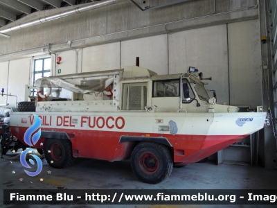 Iveco 6640G
Vigili del Fuoco
Comando Provinciale di Ferrara
VF 14047
Parole chiave: Iveco 6640G VF14047