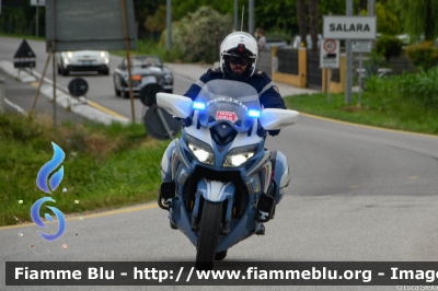 Yamaha FJR 1300 II serie
Yamaha FJR 1300 II serie
Polizia di Stato
Polizia Stradale
Allestimento Elevox
POLIZIA G3101
In scorta alla Mille Miglia 2023
Parole chiave: Yamaha FJR_1300_IIserie POLIZIAG3101  1000_Miglia_2023