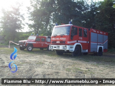 Iveco EuroFire 150E27 I serie
Vigili del Fuoco
Comando Provinciale di Ferrara
AutoPompaSerbatoio allestimento Iveco-Magirus 
VF 18549
Parole chiave: Iveco EuroFire_150E27_Iserie VF18549