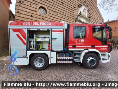 Iveco EuroCargo 120E25 IV serie
Vigili del Fuoco
Comando Provinciale di Ferrara
AutoPompaSerbatoio allestimento Magirus
VF 30714
Santa Barbara 2021
Parole chiave: Iveco EuroCargo 120E25 IV serie VF30714 Santa barbara 2021