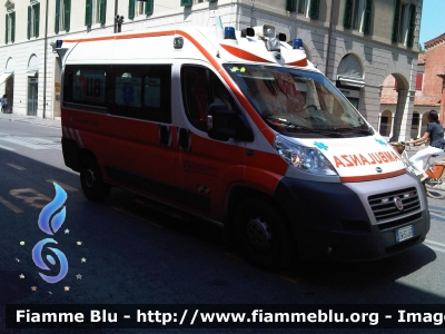 Fiat Ducato X250
118 Ferrara Soccorso
Azienda Ospedaliera Universitaria di Ferrara
Ambulanza "FE3183"
Postazione 118 di Ferrara via Verga
Comando Provinciale Vigili del Fuoco
Radio: ECHO-2
Allestimento Aricar
Parole chiave: Fiat Ducato_X250 Ambulanza Aricar