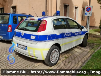 Fiat Grande Punto
Unione Romagna Faentina
Polizia Municipale Casola Valsenio (RA)
Allestito Bertazzoni
Parole chiave: Fiat Grande_Punto