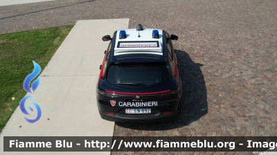 Alfa Romeo Tonale
Carabinieri
Nucleo Operativo Radiomobile
Allestimento FCA
CC EN 892

si ringrazia l'Arma dei Carabinieri
per la disponibilità
Parole chiave: Alfa-Romeo Tonale CCEN892