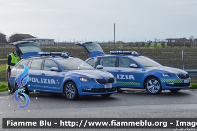 Skoda Octavia Wagon V serie
Polizia di Stato
Polizia Autostradale
in servizio sulla rete Autostrade per l'Italia SPA
Allestimento Focaccia
Decorazione Grafica Artlantis
POLIZIA M2946
Parole chiave: Skoda Octavia_Wagon_Vserie POLIZIAM2946