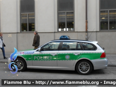 Bmw 320 Touring E91 restyle
Bundesrepublik Deutschland - Germania
Landespolizei 
Bayern - München 
Polizia territoriale della Baviera
- Monaco -
Parole chiave: Bmw 320_Touring_E91_restyle