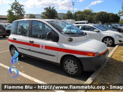 Fiat Multipla I serie
Croce Rossa Italiana
Comitato Provinciale di Teramo
CRI 926 AB
Parole chiave: Fiat Multipla_Iserie CRI926AB Reas_2011