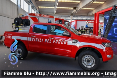 Ford Ranger IX serie
Vigili del Fuoco
Comando Provinciale di Brescia
Allestimento Aris
VF 29409
In esposizione al Reas 2019
Parole chiave: Ford Ranger_IXserie VF29409 Reas_2019