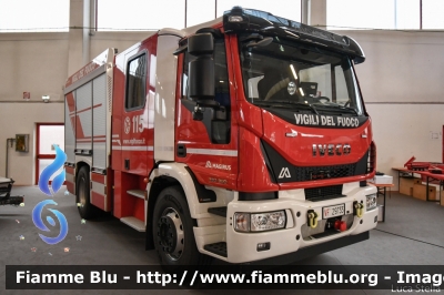 Iveco EuroCargo MaxiCity 180E30 IV serie
Vigili del Fuoco
Comando Provinciale di Brescia
AutoPompaSerbatoio allestimento Magirus
VF 29733
In esposizione al Reas 2019
Parole chiave: Iveco EuroCargo_MaxiCity_180E30_IVserie VF29733 Reas_2019