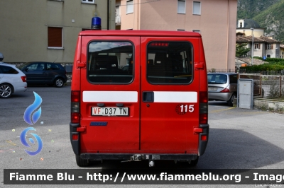 Fiat Ducato II serie
Vigili del Fuoco
Unione Distrettuale della Vallagarina
Corpo Volontario di Ala
VF D37 TN
Parole chiave: Fiat Ducato_IIserie VFD37TN