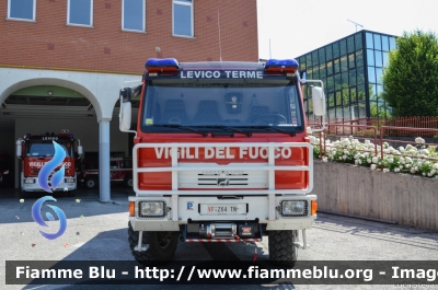 Man LE 10.220 4x4
Vigili del Fuoco
Distretto di Pergine Valsugana
Corpo Volontario di Levico Terme (TN)
AutoBottePompa
Allestimento Piemme
Modulo Sherpa 2500
VF Z64 TN
Parole chiave: Man LE_10.220_4x4 VFZ64TN