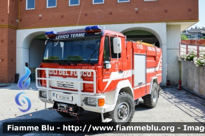 Man LE 10.220 4x4
Vigili del Fuoco
Distretto di Pergine Valsugana
Corpo Volontario di Levico Terme (TN)
AutoBottePompa
Allestimento Piemme
Modulo Sherpa 2500
VF Z64 TN
Parole chiave: Man LE_10.220_4x4 VFZ64TN