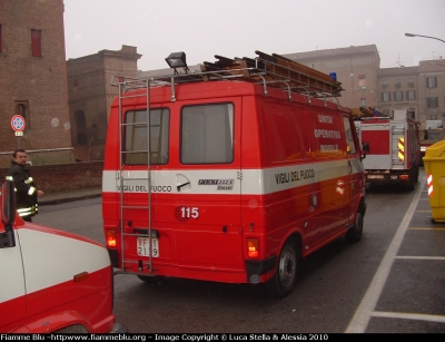 Fiat 242
Vigili del Fuoco 
Comando Provinciale di Ferrara
Unità Operativa Mobile
VF 12139
Parole chiave: Fiat 242 VF12139