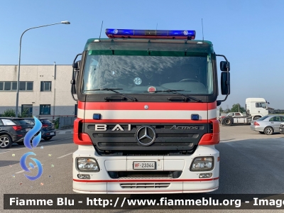 Mercedes-Benz Actros 1841 II serie
Vigili del Fuoco
Comando Provinciale di Bologna
Distaccamento Volontario di Molinella
Allestiemto BAI
VF 23344
Parole chiave: Mercedes-Benz Actros_1841_IIserie VF23344