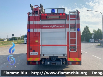 Mercedes-Benz Actros 1841 II serie
Vigili del Fuoco
Comando Provinciale di Bologna
Distaccamento Volontario di Molinella
Allestiemto BAI
VF 23344
Parole chiave: Mercedes-Benz Actros_1841_IIserie VF23344