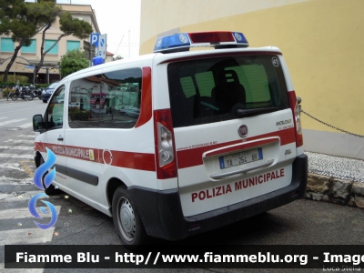 Fiat Scudo IV serie
Polizia Municipale Rosignano Marittimo (LI)
POLIZIA LOCALE YA 264 AH
Parole chiave: Fiat Scudo_IVserie POLIZIALOCALEYA264AH