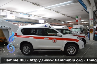 Toyota Land Cruiser
Croce Rossa Italiana
Servizio Emergenze
2° C.I.E. Nord-Ovest
CRI 701 AB - CRI 702 AB

In esposizione al Reas 2013
Parole chiave: Toyota Land_Cruiser CRI701AB CRI702AB Reas_2013