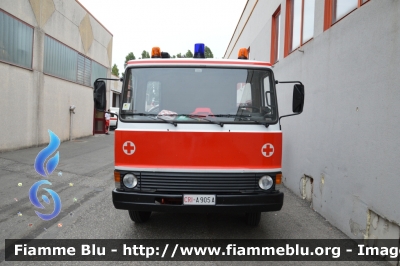 Iveco OM 60-10
Croce Rossa Italiana
Comitato Regionale Abruzzo
CRI A 905 A
Parole chiave: Iveco-OM 60-10 CRIA905A Reas_2013