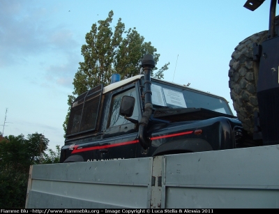 Land Rover Defender 90
Carabinieri
Parole chiave: Land-Rover Defender_90