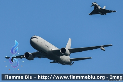 Boeing KC-767A
Aeronautica Militare Italiana
14° Stormo
62228
AM 14-03
Parole chiave: Boeing KC-767A AM14-03 Air_show_2019 Valore_Tricolore_2019