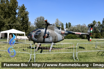 Breda Nardi NH500E
Aeronautica Militare Italiana
72° Stormo
72-37
Parole chiave: Breda-Nardi NH500E 72-37 Ballons_2018