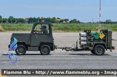 Fresia F40T
Aeronautica Militare Italiana
15° Stormo
AM BF 672
Parole chiave: Fresia F40T AMBF672