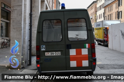 Fiat Ducato II serie
Aeronautica Militare
C.O.F.A.
Poggio Renatico (FE)
Allestimento Bollanti
( con doppie scritte italiano/inglese )
AM BN 046
Parole chiave: Fiat Ducato_IIserie AMBN046 AMbulanza