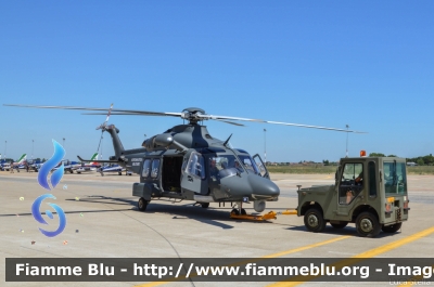 Fresia F40T
Aeronautica Militare Italiana
15° Brigata Aerea
AM BN 266
Parole chiave: Fresia F40T AMBN566