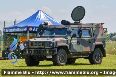 Iveco VTLM Lince
Aeronautica Militare
3° Stormo
Nucleo Artificieri
AM CM 384
Parole chiave: Iveco VTLM_Lince AMCM384