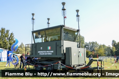 Torre di Controllo Mobile
Areonautica Militare Italiana
AM CR 886
Parole chiave: AMCR886 BAllons_2015