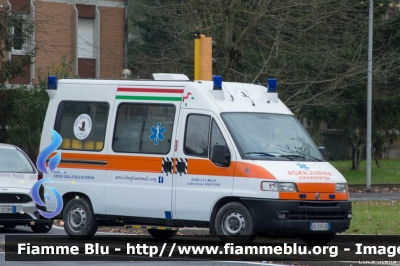 Fiat Ducato II serie
Amici degli Animali Onlus
Ambulanza Veterinaria
Allestimento Mariani Fratelli
Dono della Croce Giallo Blu di Cervia
Parole chiave: Fiat Ducato_IIserie Ambulanza