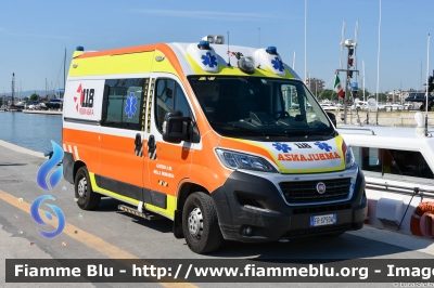 Fiat Ducato X290
118 Romagna Soccorso
Azienda USL della Romagna
Ambito Territoriale di Rimini
"BRAVO 18"
Allestita Safety Car Rimini
Parole chiave: Fiat Ducato_X290  Ambulanza Emerge_Rimini_2024