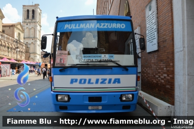 Iveco 370S
Polizia di Stato
Polizia Stradale
"Pullman Azzurro"
POLIZIA B2408
Scorta al Giro d'Italia 2018
Parole chiave: Iveco 370S POLIZIAB2408 Giro_D_Italia_2018