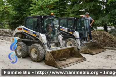 New-Holland L218
Protezione Civile
Coordinamento Provincia di Biella
Parole chiave: New-Holland C328