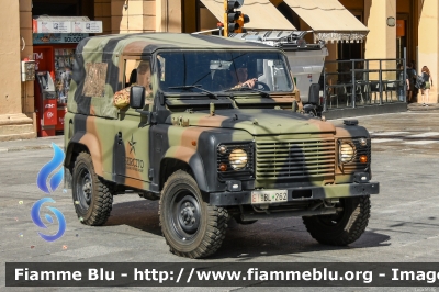 Land-Rover Defender 90
Esercito Italiano
Operazione Strade Sicure
EI BL 262
Parole chiave: Land-Rover Defender 90 EIBL262