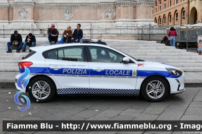 Ford Focus Stylewagon V serie
Polizia Locale Bologna
Bologna 63
Parole chiave: Ford Focus_Stylewagon_Vserie