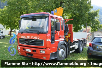 Volvo FL 250 II serie
Vigili del Fuoco
Distretto di Pergine Valsugana
Corpo Volontario di Caldonazzo (TN)
VF 5A8 TN
Parole chiave: Volvo FL_250_IIserie VF5A8TN