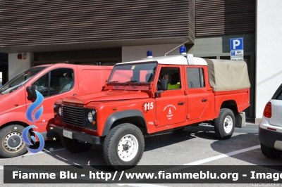 Land-Rover Defender 130
Vigili del Fuoco
Distretto delle Giudicarie
Corpo Volontario di Carisolo (TN)
VF K21 TN
Parole chiave: Land-Rover Defender_130 VFKTN