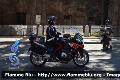 Bmw R1200RT III serie
Carabinieri
Nucleo Operativo e Radiomobile
Parole chiave: Bmw R1200RT_IIIserie Festa_della_Repubblica_2015