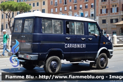 Iveco Daily 4x4 II serie
Carabinieri
VIII Battaglione "Lazio"
CC AJ 707 
Parole chiave: Iveco Daily_4x4_IIserie CCAJ707 Festa_della_Repubblica_2015