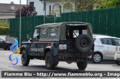 Land Rover Defender 110
Carabinieri
I Reggimento Paracadutisti "Tuscania"
CC BT 862
Parole chiave: Land-Rover Defender_110 CCBT862 Caccia_Igor