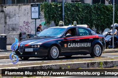 Alfa Romeo 159
Carabinieri
Nucleo Operativo Radiomobile
dotata di sistema Falco
CC CA 078
Parole chiave: Alfa-Romeo 159 CCCA078 Festa_della_Repubblica_2015