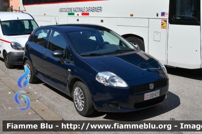 Fiat Grande Punto
Carabinieri
CC DD 671
Parole chiave: Fiat Grande_Punto  CCDD671