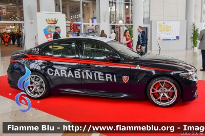 Alfa-Romeo Nuova Giulia Quadrifoglio
Carabinieri
Nucleo Operativo e Radiomobile
CC DK 555
Parole chiave: Alfa-Romeo Nuova_Giulia_Quadrifoglio CCDK555 Reas_2018