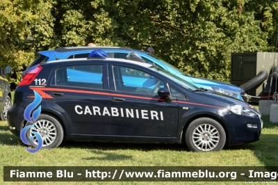 Fiat Punto VI serie
Carabinieri
CC DL 780
Parole chiave: Fiat Punto_VIserie CCDL780