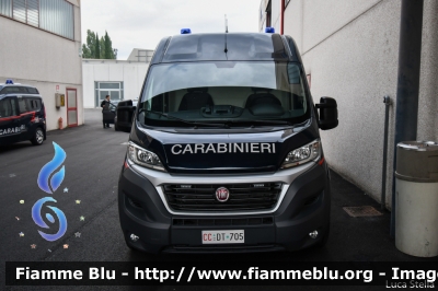 Fiat Ducato X290
Carabinieri
Nucleo Artificieri Antisabotaggio
CC DT 705

Parole chiave: Fiat Ducato_X290 CCDT705 Reas_2018